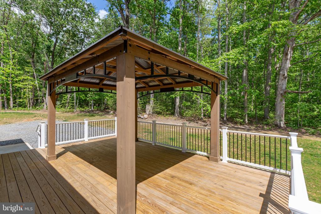 4301 CREIGHTON LN, SPOTSYLVANIA, Virginia 22551, 4 Bedrooms Bedrooms, ,3 BathroomsBathrooms,Residential,4301 CREIGHTON LN,VASP2032870 MLS # VASP2032870