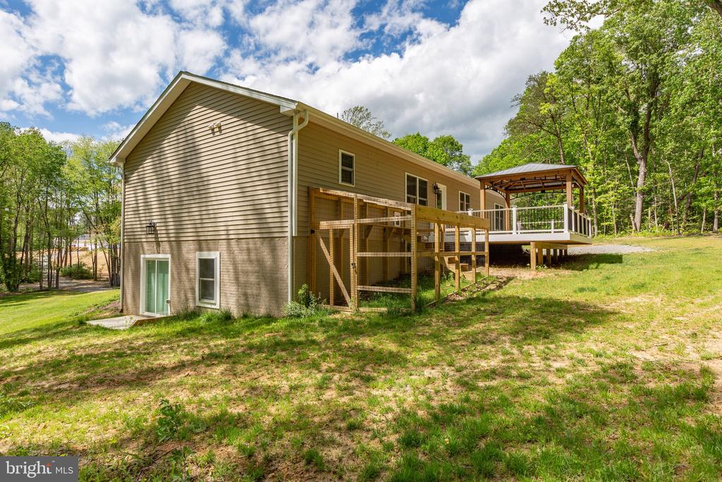 4301 CREIGHTON LN, SPOTSYLVANIA, Virginia 22551, 4 Bedrooms Bedrooms, ,3 BathroomsBathrooms,Residential,4301 CREIGHTON LN,VASP2032870 MLS # VASP2032870