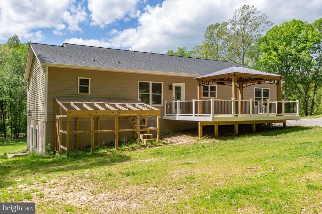 4301 CREIGHTON LN, SPOTSYLVANIA, Virginia 22551, 4 Bedrooms Bedrooms, ,3 BathroomsBathrooms,Residential,4301 CREIGHTON LN,VASP2032870 MLS # VASP2032870