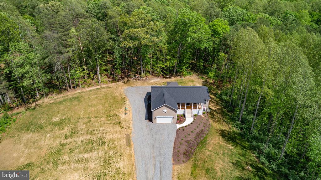 4301 CREIGHTON LN, SPOTSYLVANIA, Virginia 22551, 4 Bedrooms Bedrooms, ,3 BathroomsBathrooms,Residential,4301 CREIGHTON LN,VASP2032870 MLS # VASP2032870