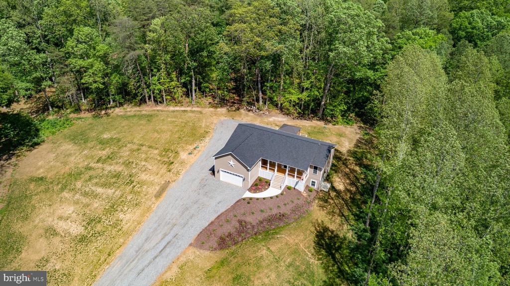 4301 CREIGHTON LN, SPOTSYLVANIA, Virginia 22551, 4 Bedrooms Bedrooms, ,3 BathroomsBathrooms,Residential,4301 CREIGHTON LN,VASP2032870 MLS # VASP2032870