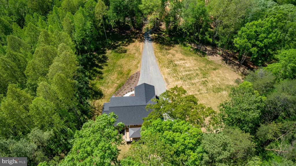 4301 CREIGHTON LN, SPOTSYLVANIA, Virginia 22551, 4 Bedrooms Bedrooms, ,3 BathroomsBathrooms,Residential,4301 CREIGHTON LN,VASP2032870 MLS # VASP2032870