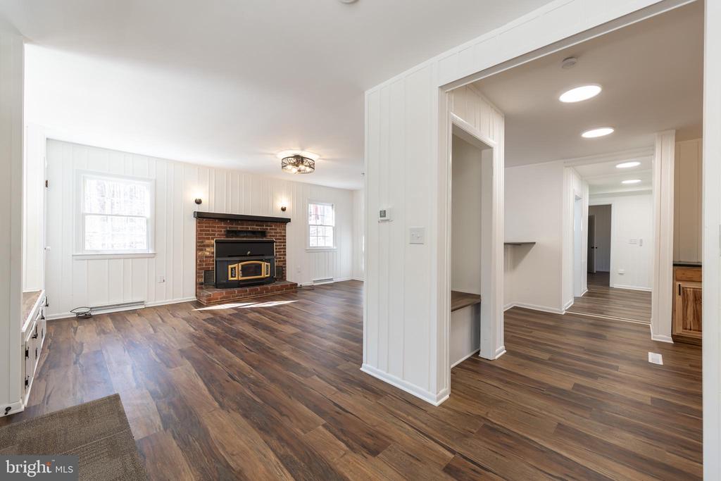 201 CHAD BERRY LN, SYRIA, Virginia 22743, 3 Bedrooms Bedrooms, ,2 BathroomsBathrooms,Residential,201 CHAD BERRY LN,VAMA2002214 MLS # VAMA2002214