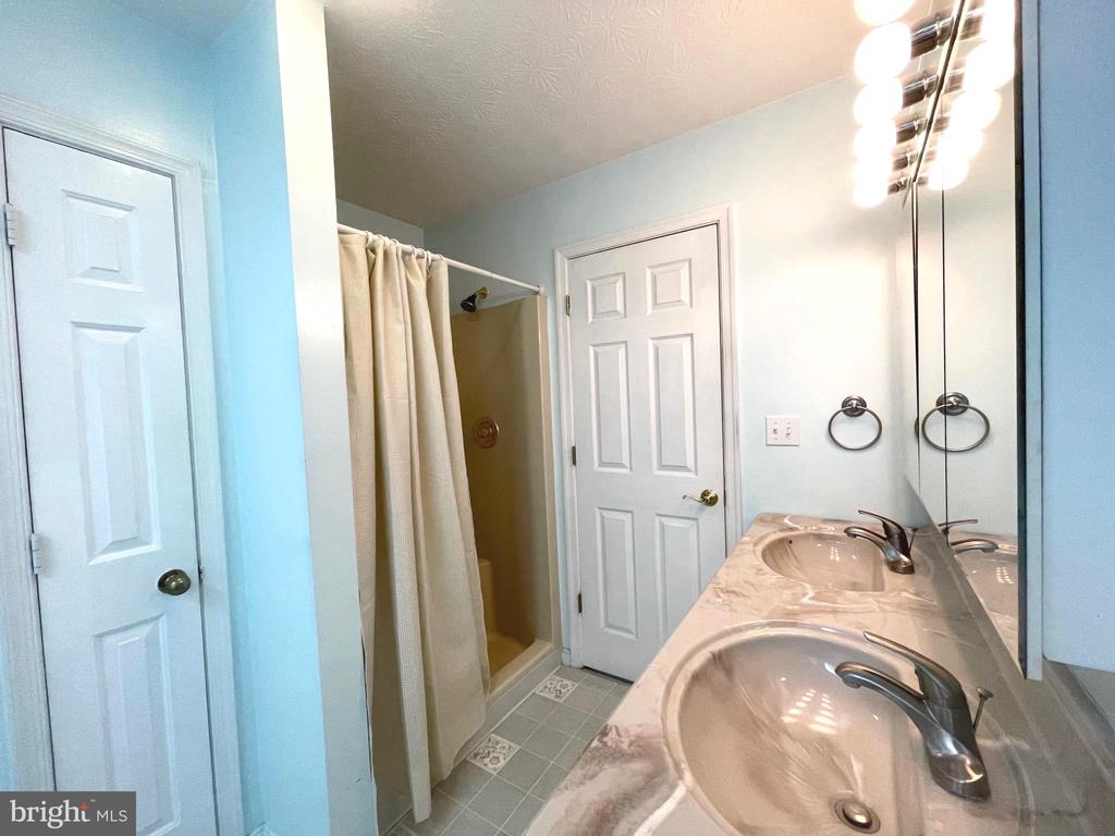 531 PARKVIEW ESTATES RD, LURAY, Virginia 22835, 3 Bedrooms Bedrooms, ,3 BathroomsBathrooms,Residential,531 PARKVIEW ESTATES RD,VAPA2004630 MLS # VAPA2004630