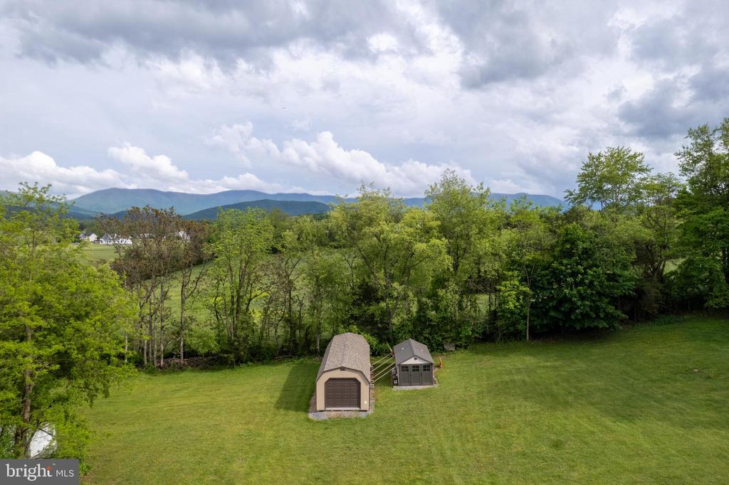 531 PARKVIEW ESTATES RD, LURAY, Virginia 22835, 3 Bedrooms Bedrooms, ,3 BathroomsBathrooms,Residential,531 PARKVIEW ESTATES RD,VAPA2004630 MLS # VAPA2004630
