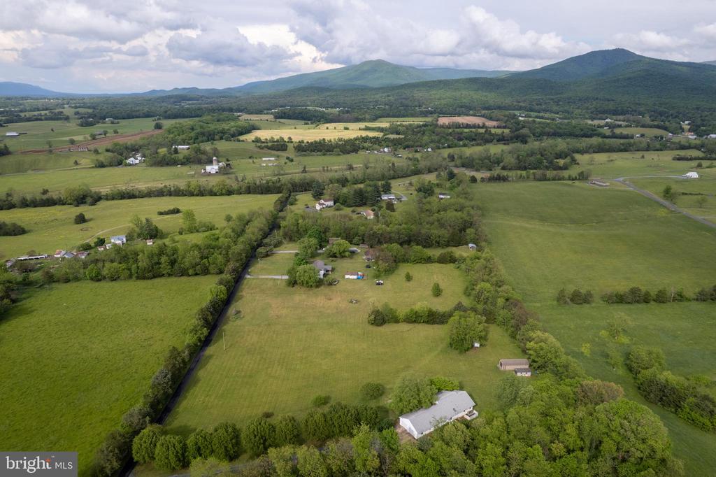 531 PARKVIEW ESTATES RD, LURAY, Virginia 22835, 3 Bedrooms Bedrooms, ,3 BathroomsBathrooms,Residential,531 PARKVIEW ESTATES RD,VAPA2004630 MLS # VAPA2004630