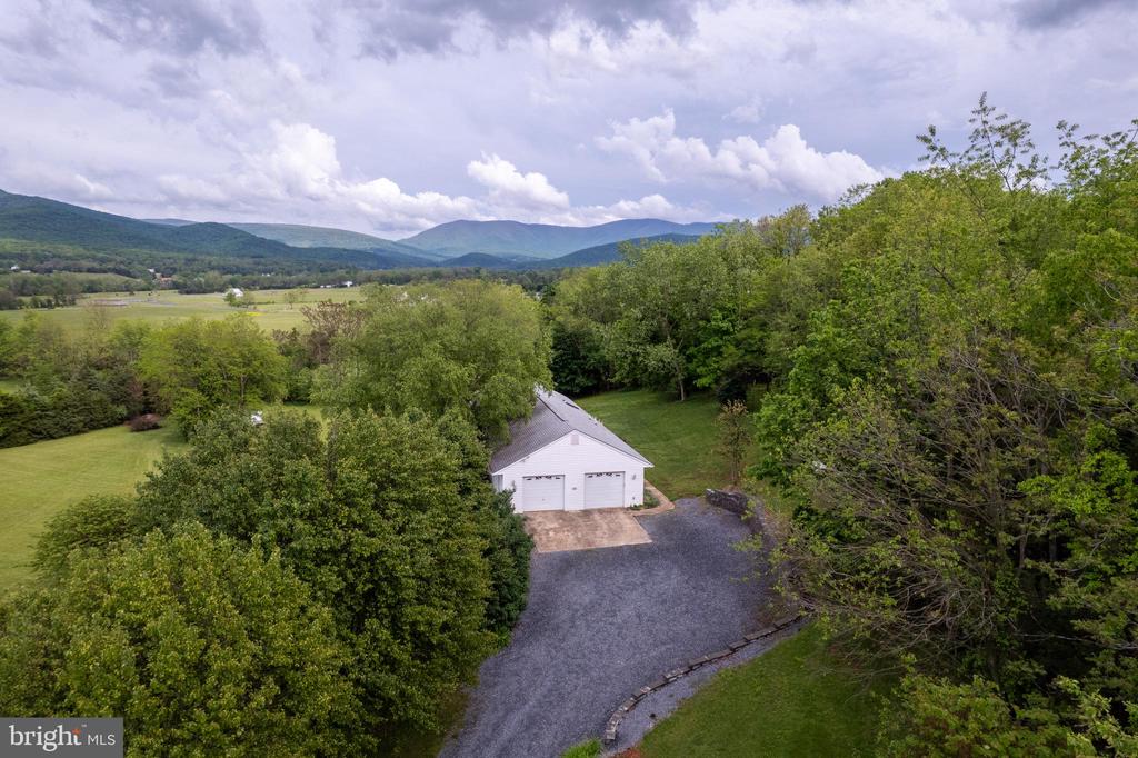 531 PARKVIEW ESTATES RD, LURAY, Virginia 22835, 3 Bedrooms Bedrooms, ,3 BathroomsBathrooms,Residential,531 PARKVIEW ESTATES RD,VAPA2004630 MLS # VAPA2004630