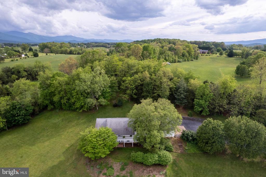 531 PARKVIEW ESTATES RD, LURAY, Virginia 22835, 3 Bedrooms Bedrooms, ,3 BathroomsBathrooms,Residential,531 PARKVIEW ESTATES RD,VAPA2004630 MLS # VAPA2004630