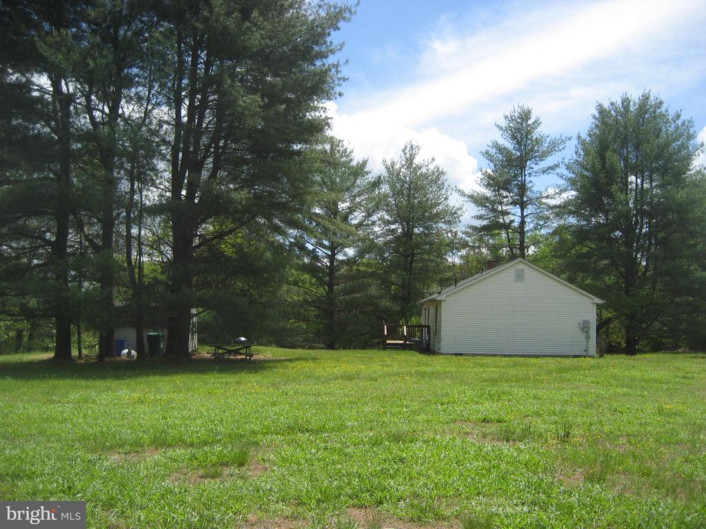 5625 KEYSER RD, HUME, Virginia, 3 Bedrooms Bedrooms, ,1 BathroomBathrooms,Residential,5625 KEYSER RD,VAFQ2016522 MLS # VAFQ2016522