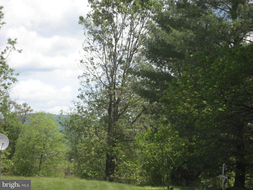 5625 KEYSER RD, HUME, Virginia, 3 Bedrooms Bedrooms, ,1 BathroomBathrooms,Residential,5625 KEYSER RD,VAFQ2016522 MLS # VAFQ2016522