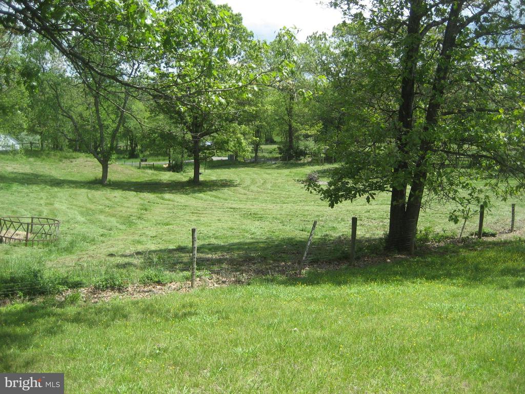 5625 KEYSER RD, HUME, Virginia, 3 Bedrooms Bedrooms, ,1 BathroomBathrooms,Residential,5625 KEYSER RD,VAFQ2016522 MLS # VAFQ2016522