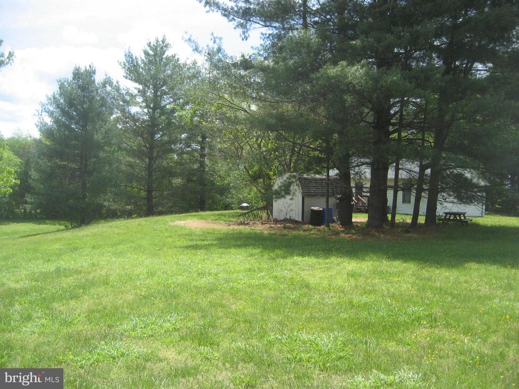 5625 KEYSER RD, HUME, Virginia, 3 Bedrooms Bedrooms, ,1 BathroomBathrooms,Residential,5625 KEYSER RD,VAFQ2016522 MLS # VAFQ2016522