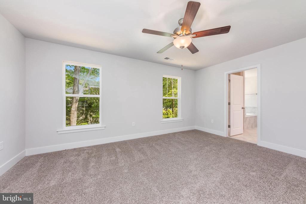 409 CONFEDERATE DR, LOCUST GROVE, Virginia 22508, 4 Bedrooms Bedrooms, ,2 BathroomsBathrooms,Residential,409 CONFEDERATE DR,VAOR2009626 MLS # VAOR2009626