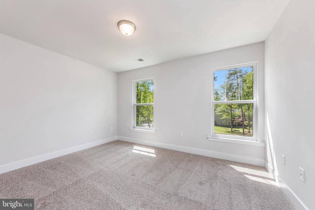409 CONFEDERATE DR, LOCUST GROVE, Virginia 22508, 4 Bedrooms Bedrooms, ,2 BathroomsBathrooms,Residential,409 CONFEDERATE DR,VAOR2009626 MLS # VAOR2009626