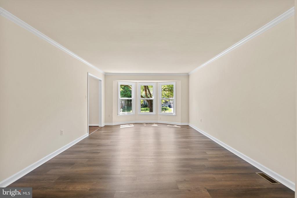 5015 BROOKSHIRE CT E, FREDERICKSBURG, Virginia 22408, 4 Bedrooms Bedrooms, ,2 BathroomsBathrooms,Residential,5015 BROOKSHIRE CT E,VASP2032662 MLS # VASP2032662