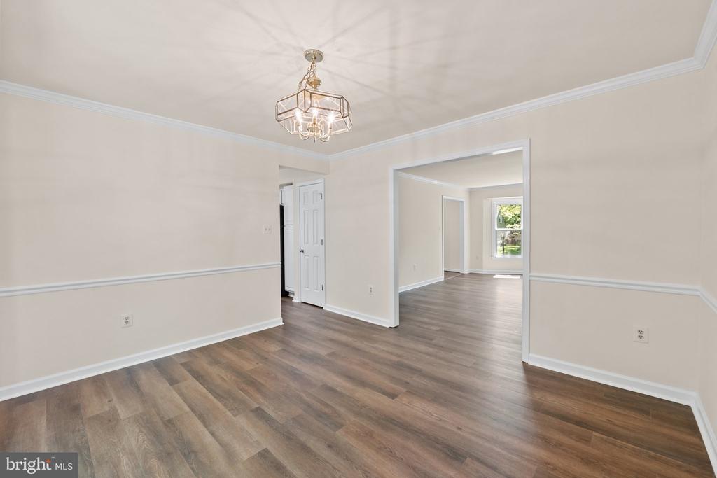 5015 BROOKSHIRE CT E, FREDERICKSBURG, Virginia 22408, 4 Bedrooms Bedrooms, ,2 BathroomsBathrooms,Residential,5015 BROOKSHIRE CT E,VASP2032662 MLS # VASP2032662