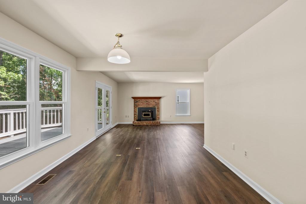 5015 BROOKSHIRE CT E, FREDERICKSBURG, Virginia 22408, 4 Bedrooms Bedrooms, ,2 BathroomsBathrooms,Residential,5015 BROOKSHIRE CT E,VASP2032662 MLS # VASP2032662