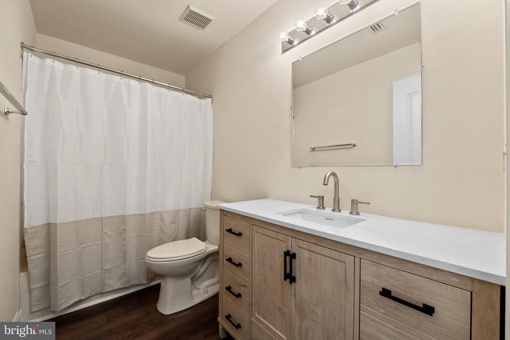 5015 BROOKSHIRE CT E, FREDERICKSBURG, Virginia 22408, 4 Bedrooms Bedrooms, ,2 BathroomsBathrooms,Residential,5015 BROOKSHIRE CT E,VASP2032662 MLS # VASP2032662