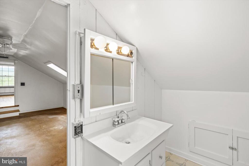 2188 SEVILLE RD, MADISON, Virginia 22727, 3 Bedrooms Bedrooms, ,2 BathroomsBathrooms,Residential,2188 SEVILLE RD,VAMA2002218 MLS # VAMA2002218