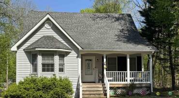 39 OVERLOOK CIR, PALMYRA, Virginia 22963, 3 Bedrooms Bedrooms, ,2 BathroomsBathrooms,Residential,39 OVERLOOK CIR,663105 MLS # 663105