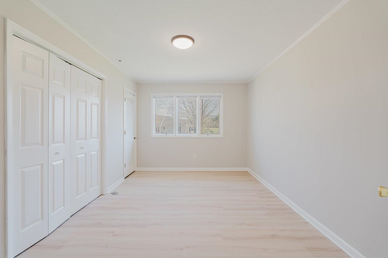 115 GREGORY ST, SHENANDOAH, Virginia 22849, 3 Bedrooms Bedrooms, ,3 BathroomsBathrooms,Residential,115 GREGORY ST,663275 MLS # 663275