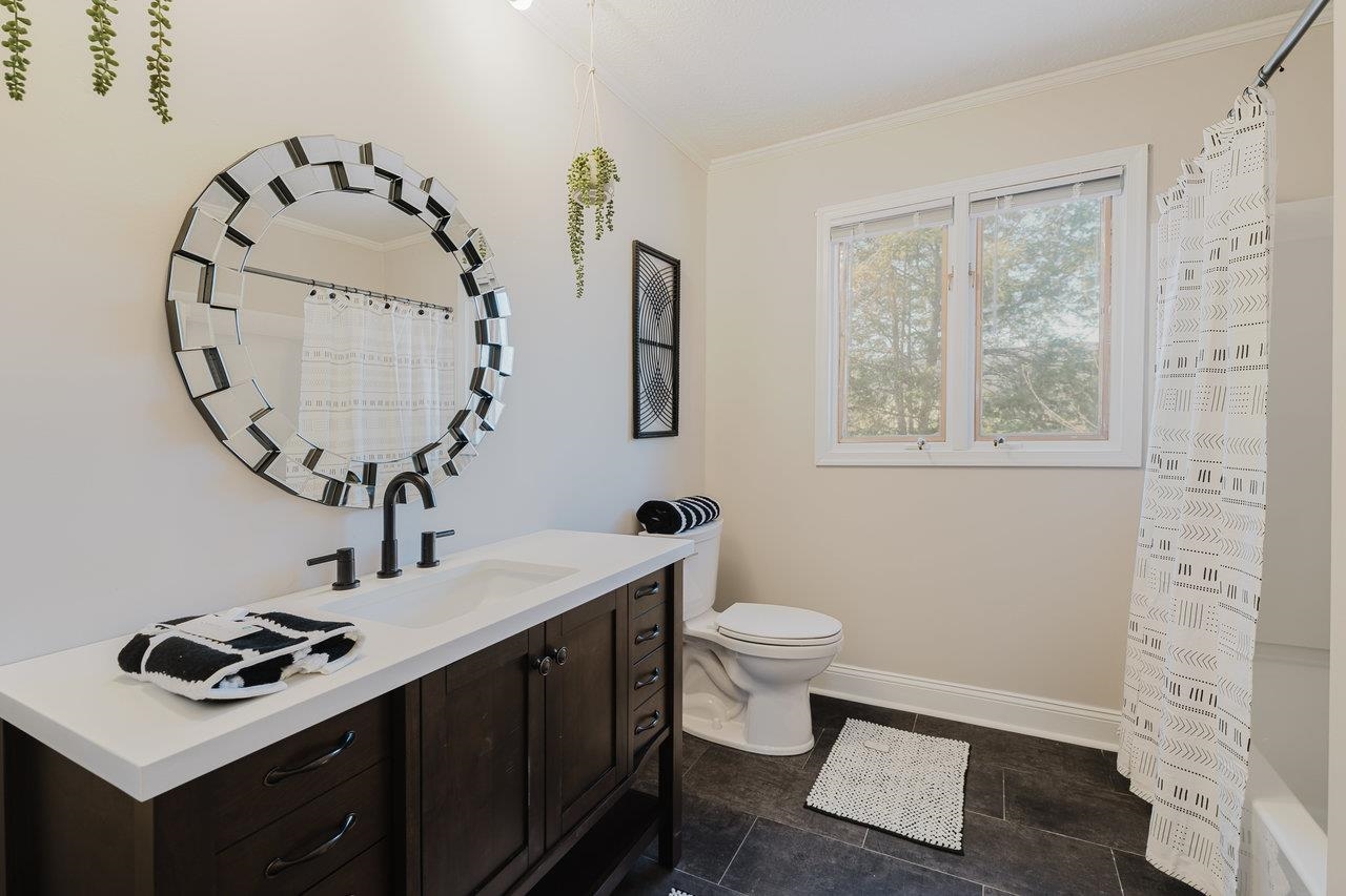 115 GREGORY ST, SHENANDOAH, Virginia 22849, 3 Bedrooms Bedrooms, ,3 BathroomsBathrooms,Residential,115 GREGORY ST,663275 MLS # 663275