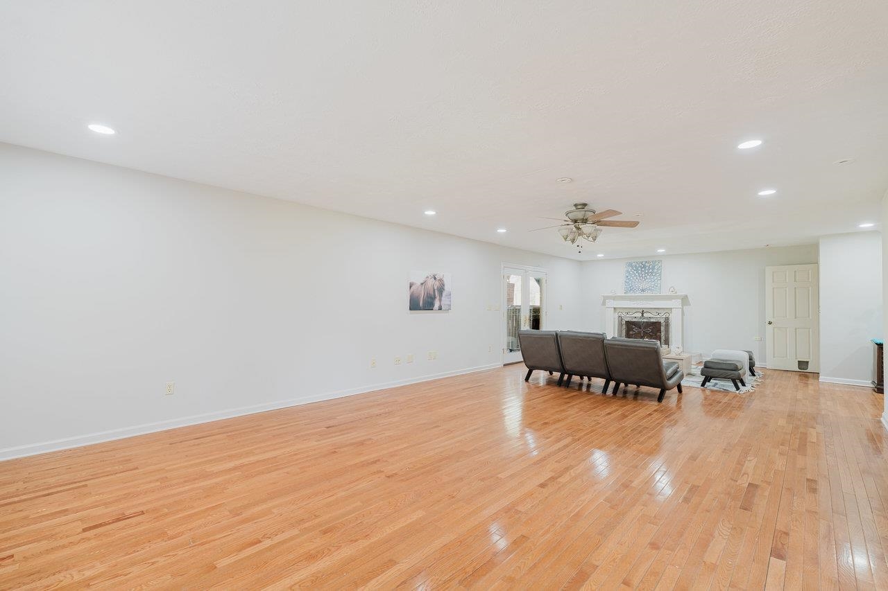 115 GREGORY ST, SHENANDOAH, Virginia 22849, 3 Bedrooms Bedrooms, ,3 BathroomsBathrooms,Residential,115 GREGORY ST,663275 MLS # 663275