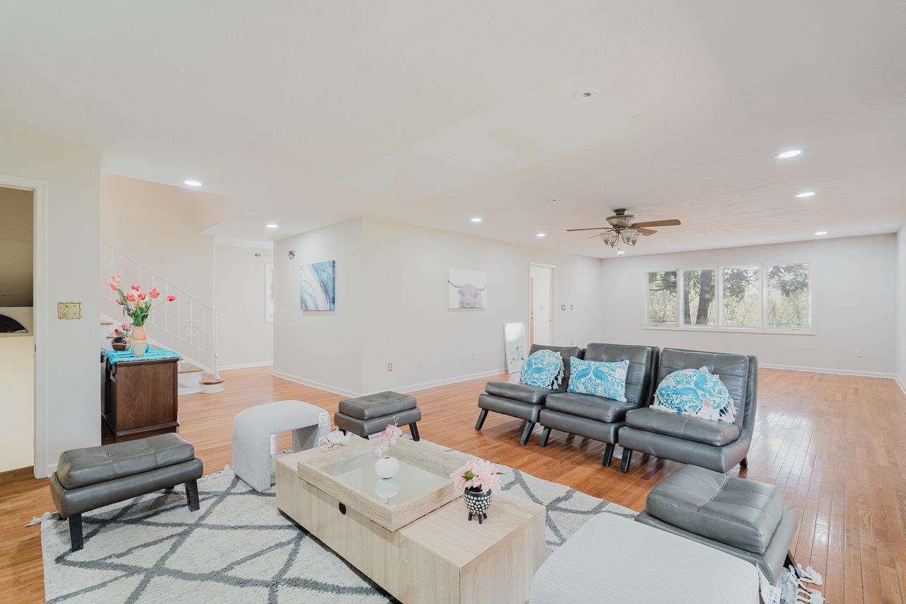115 GREGORY ST, SHENANDOAH, Virginia 22849, 3 Bedrooms Bedrooms, ,3 BathroomsBathrooms,Residential,115 GREGORY ST,663275 MLS # 663275