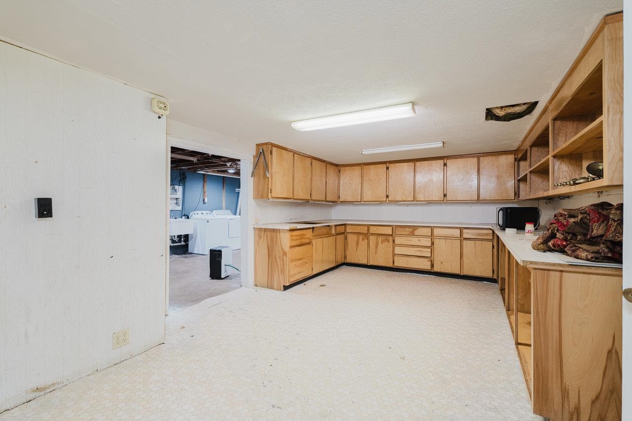 115 GREGORY ST, SHENANDOAH, Virginia 22849, 3 Bedrooms Bedrooms, ,3 BathroomsBathrooms,Residential,115 GREGORY ST,663275 MLS # 663275