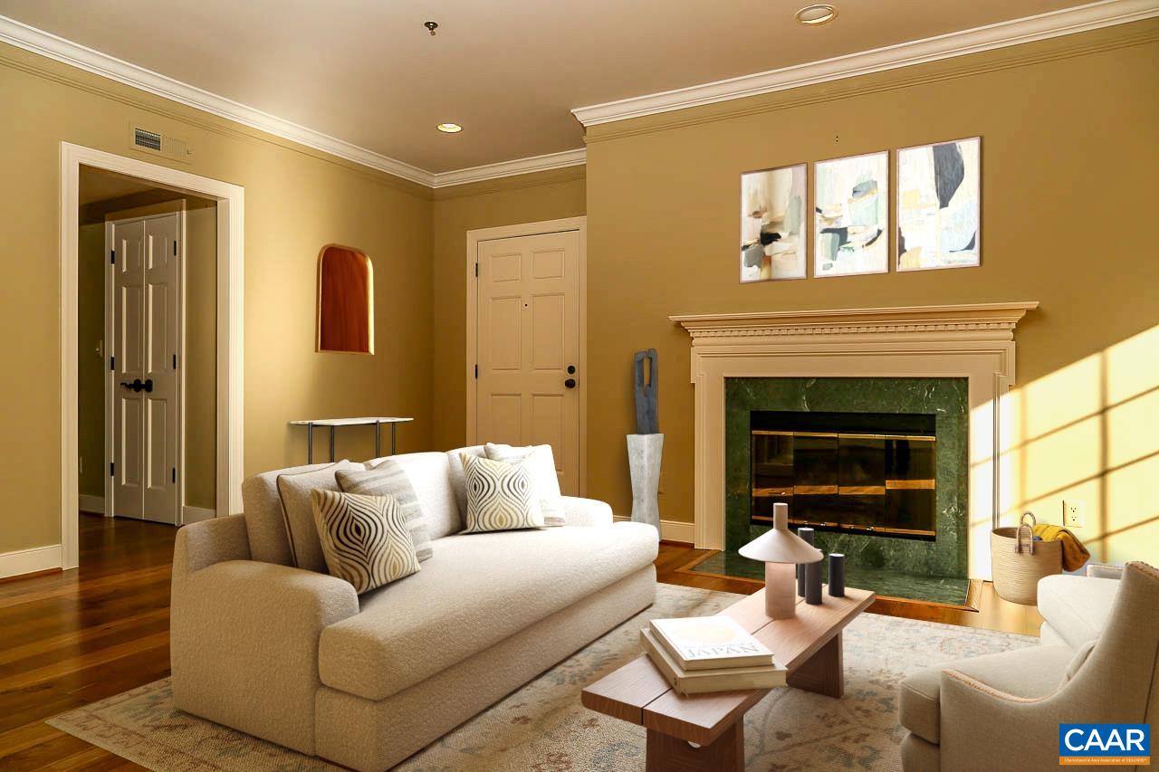 253 EAST JEFFERSON ST, CHARLOTTESVILLE, Virginia 22902, 2 Bedrooms Bedrooms, ,2 BathroomsBathrooms,Residential,253 EAST JEFFERSON ST,663998 MLS # 663998