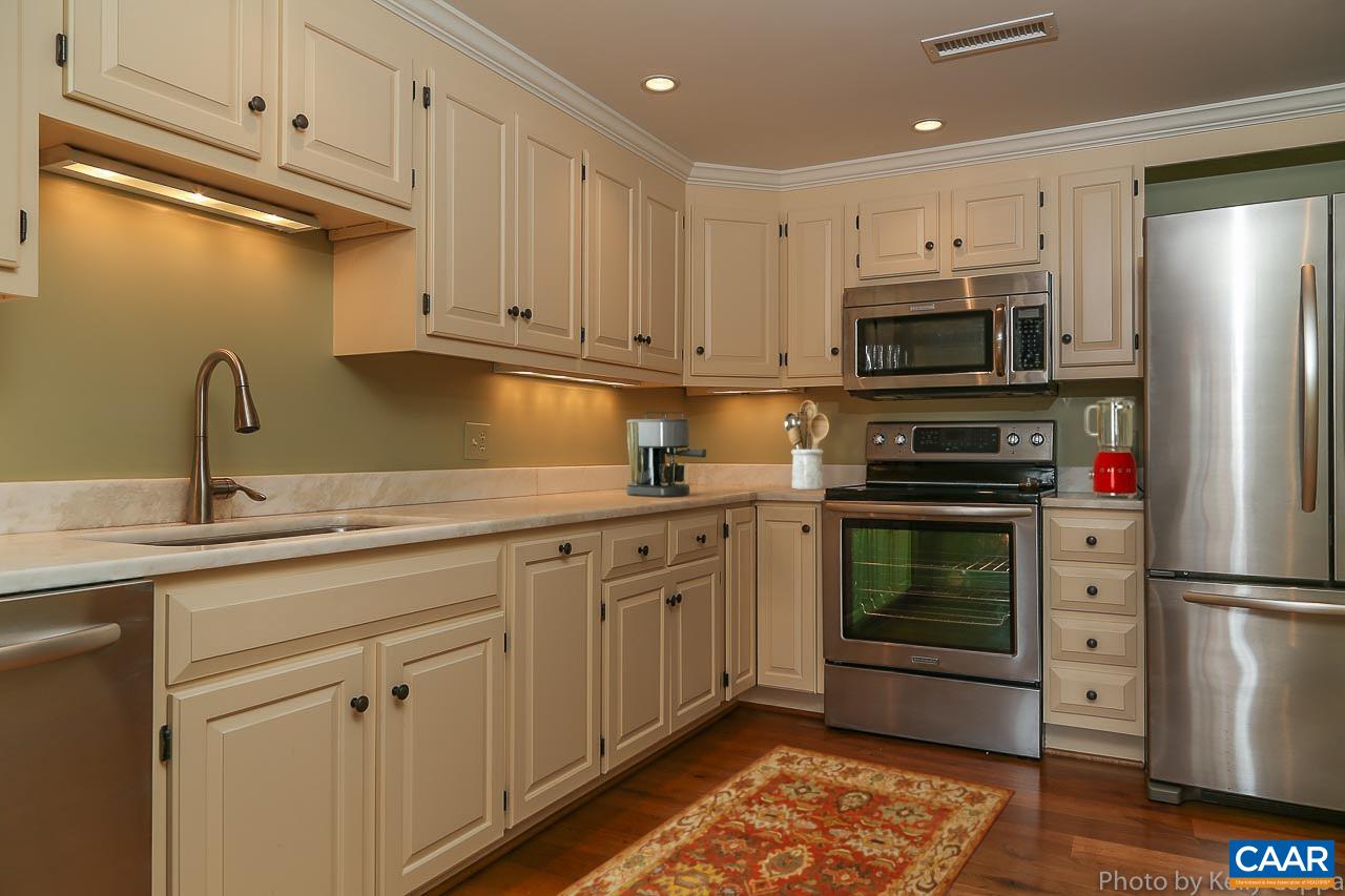 253 EAST JEFFERSON ST, CHARLOTTESVILLE, Virginia 22902, 2 Bedrooms Bedrooms, ,2 BathroomsBathrooms,Residential,253 EAST JEFFERSON ST,663998 MLS # 663998