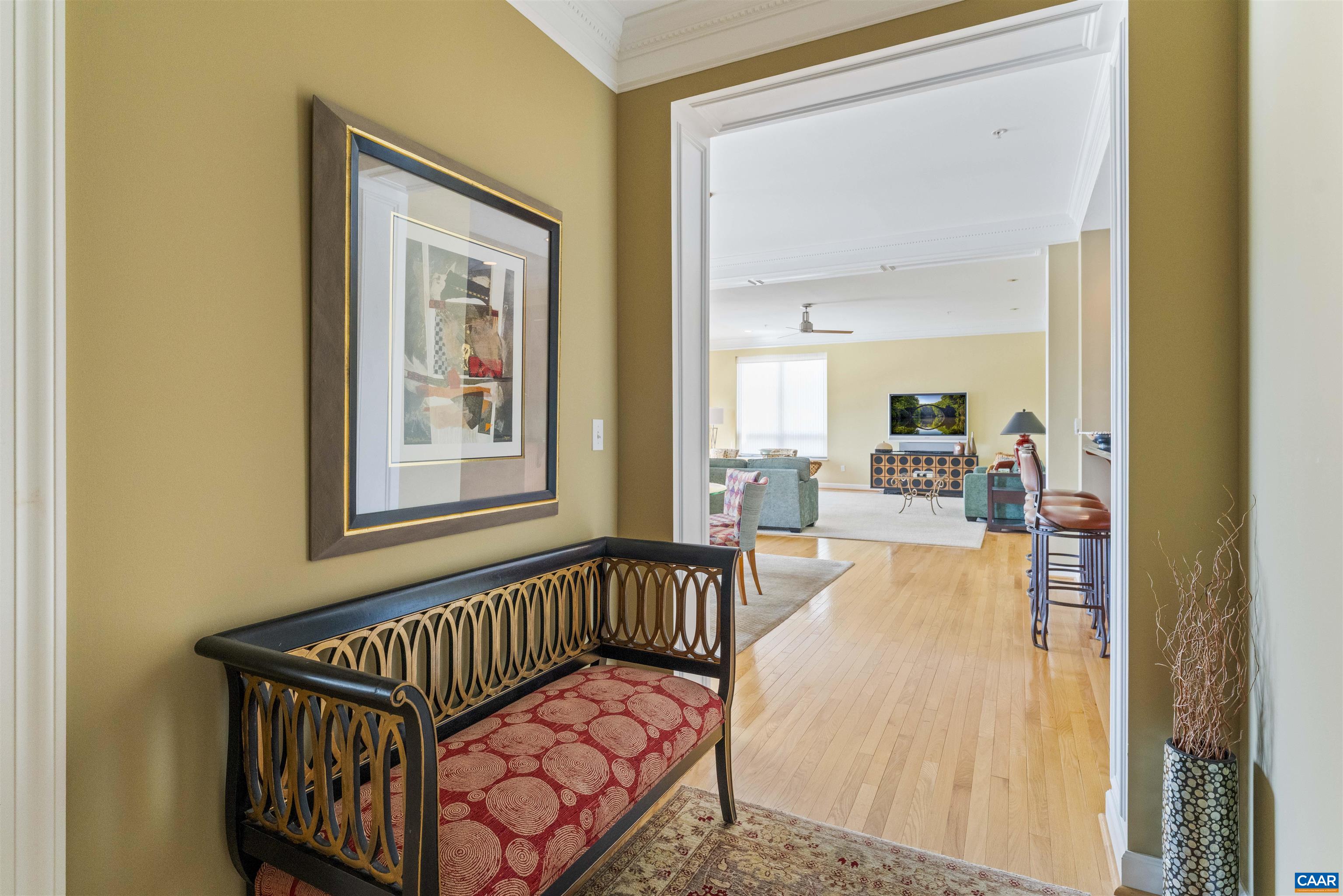 112 SE 5TH ST, CHARLOTTESVILLE, Virginia 22902, 2 Bedrooms Bedrooms, ,2 BathroomsBathrooms,Residential,HOLSINGER PENTHOUSE,112 SE 5TH ST,664121 MLS # 664121