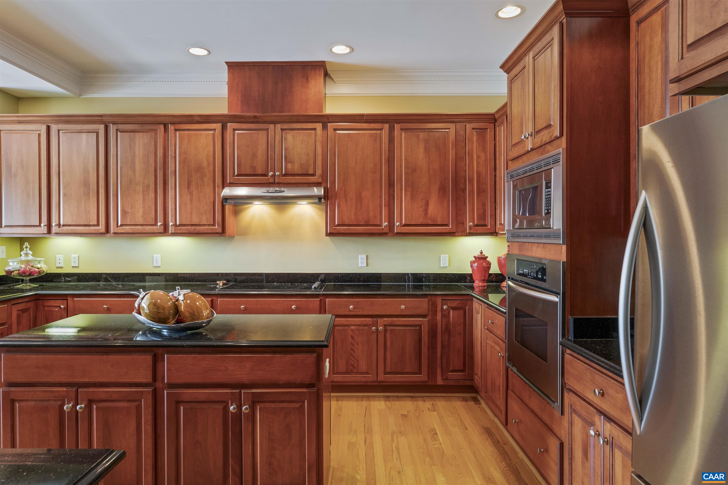 112 SE 5TH ST, CHARLOTTESVILLE, Virginia 22902, 2 Bedrooms Bedrooms, ,2 BathroomsBathrooms,Residential,HOLSINGER PENTHOUSE,112 SE 5TH ST,664121 MLS # 664121
