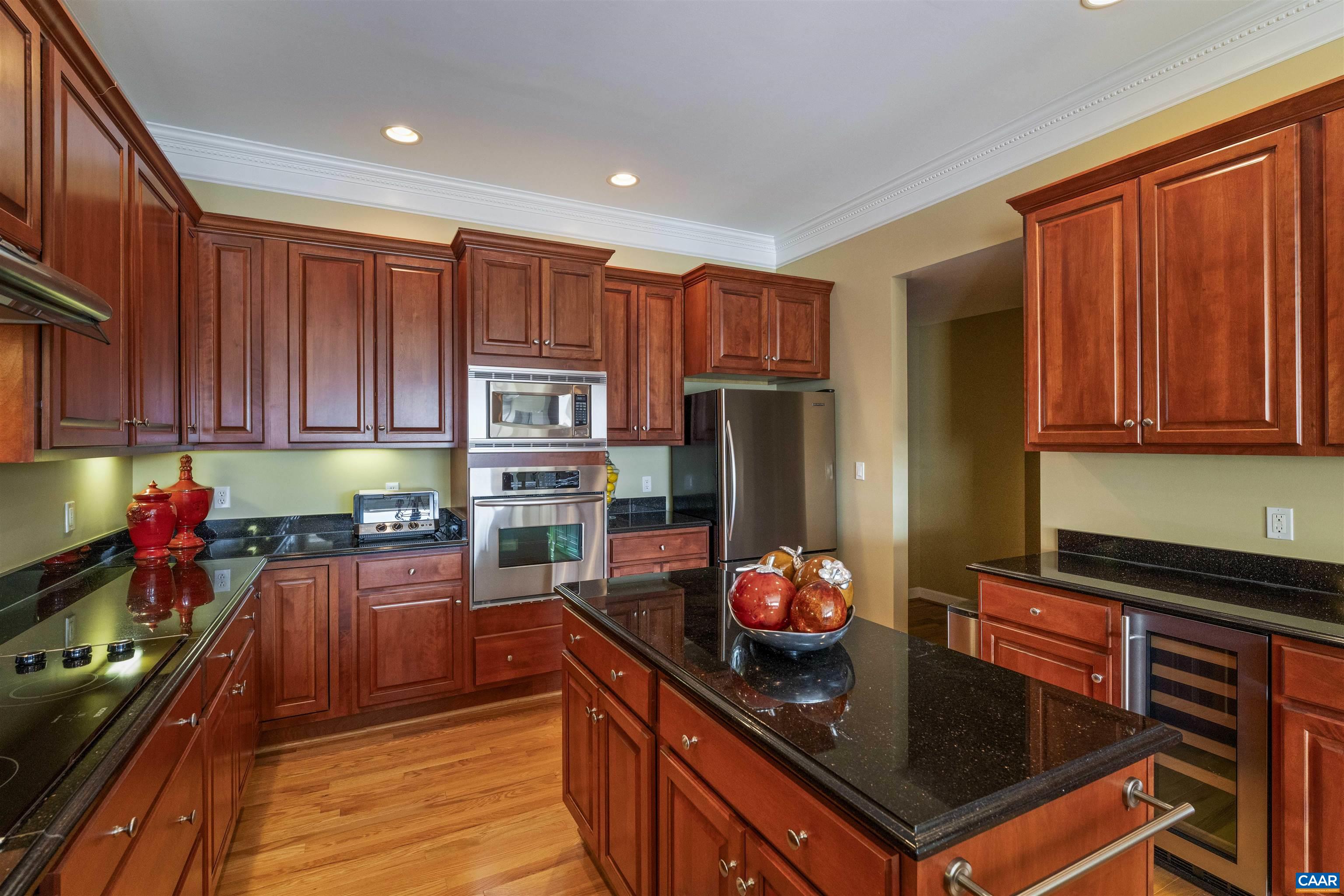 112 SE 5TH ST, CHARLOTTESVILLE, Virginia 22902, 2 Bedrooms Bedrooms, ,2 BathroomsBathrooms,Residential,HOLSINGER PENTHOUSE,112 SE 5TH ST,664121 MLS # 664121