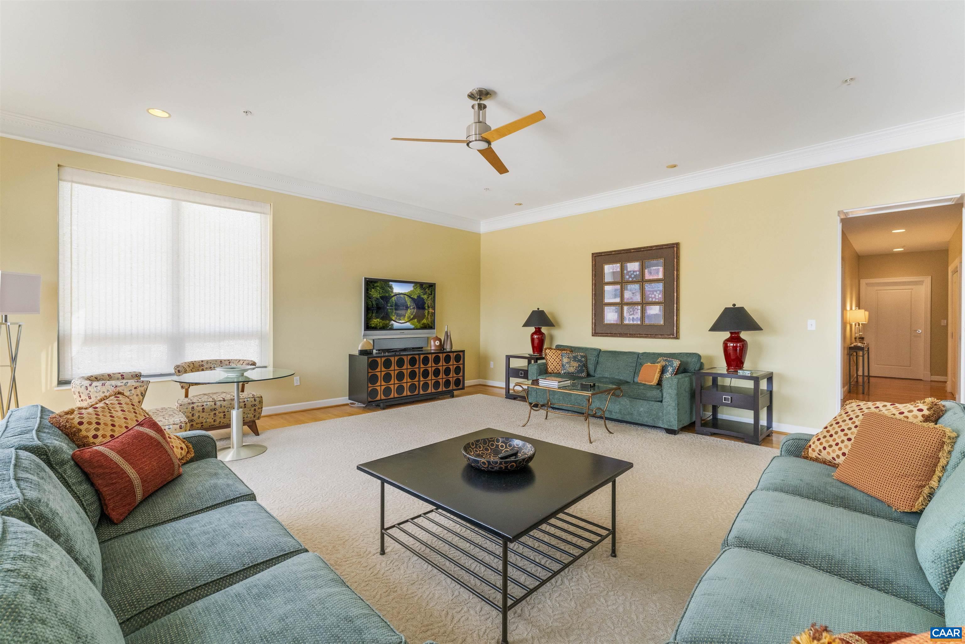 112 SE 5TH ST, CHARLOTTESVILLE, Virginia 22902, 2 Bedrooms Bedrooms, ,2 BathroomsBathrooms,Residential,HOLSINGER PENTHOUSE,112 SE 5TH ST,664121 MLS # 664121