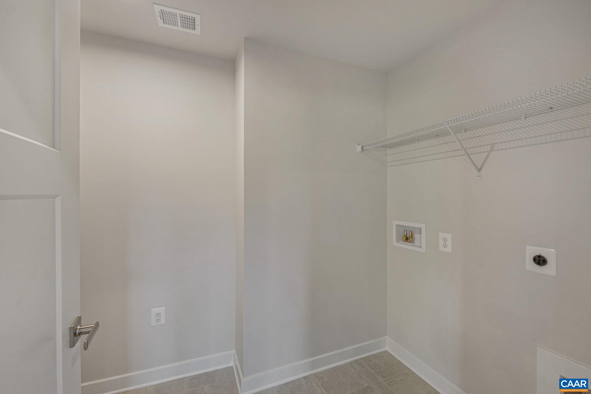 58 GUNNISON DR, BARBOURSVILLE, Virginia 22923, 3 Bedrooms Bedrooms, ,2 BathroomsBathrooms,Residential,DOMINICA SPRING,58 GUNNISON DR,664229 MLS # 664229