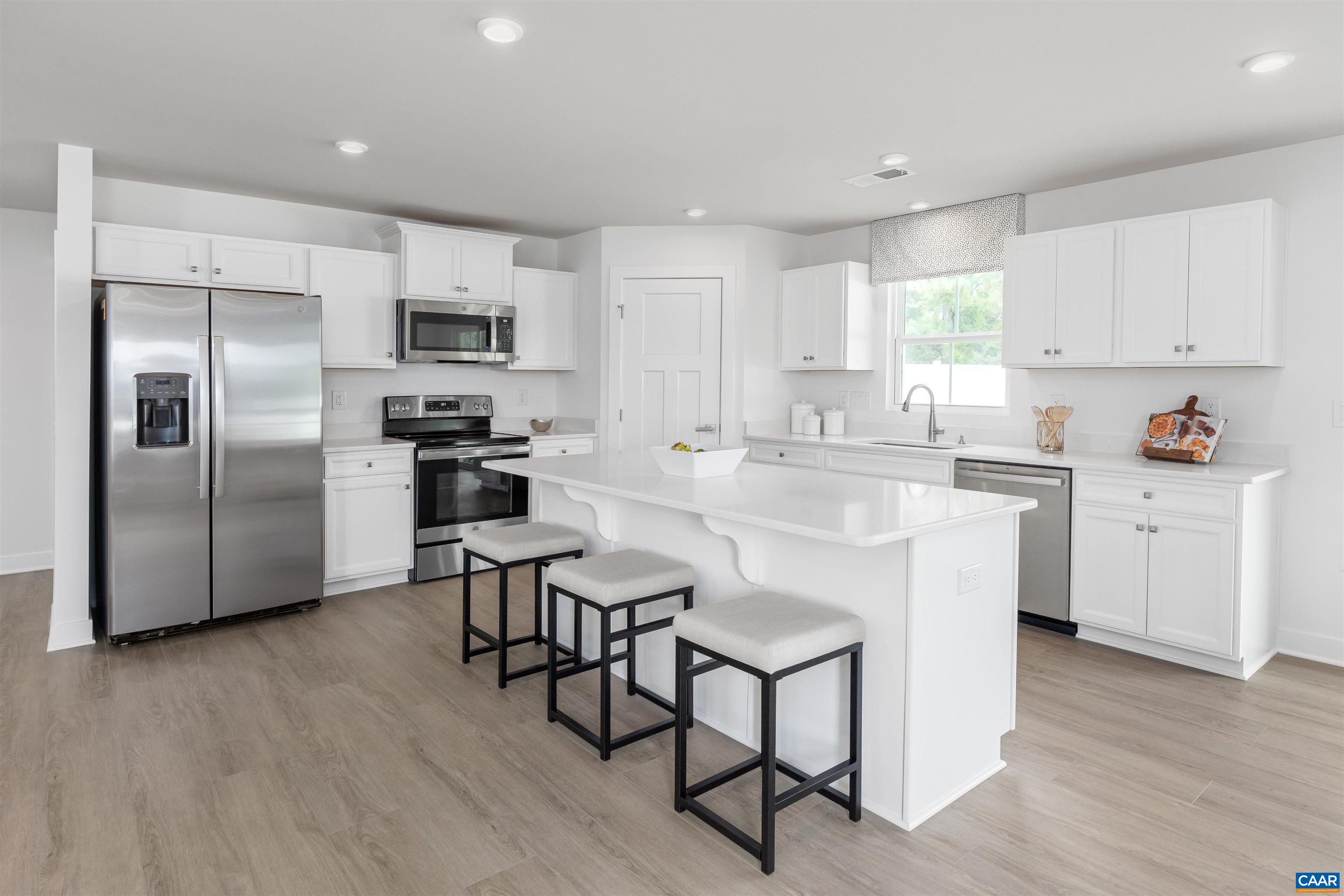 29 WHITE SANDS BLVD, BARBOURSVILLE, Virginia 22923, 3 Bedrooms Bedrooms, ,2 BathroomsBathrooms,Residential,EDEN CAY,29 WHITE SANDS BLVD,664230 MLS # 664230