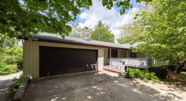 1161 LINCOLNSHIRE DR, ROCKINGHAM, Virginia 22802, 5 Bedrooms Bedrooms, ,3 BathroomsBathrooms,Residential,1161 LINCOLNSHIRE DR,664234 MLS # 664234
