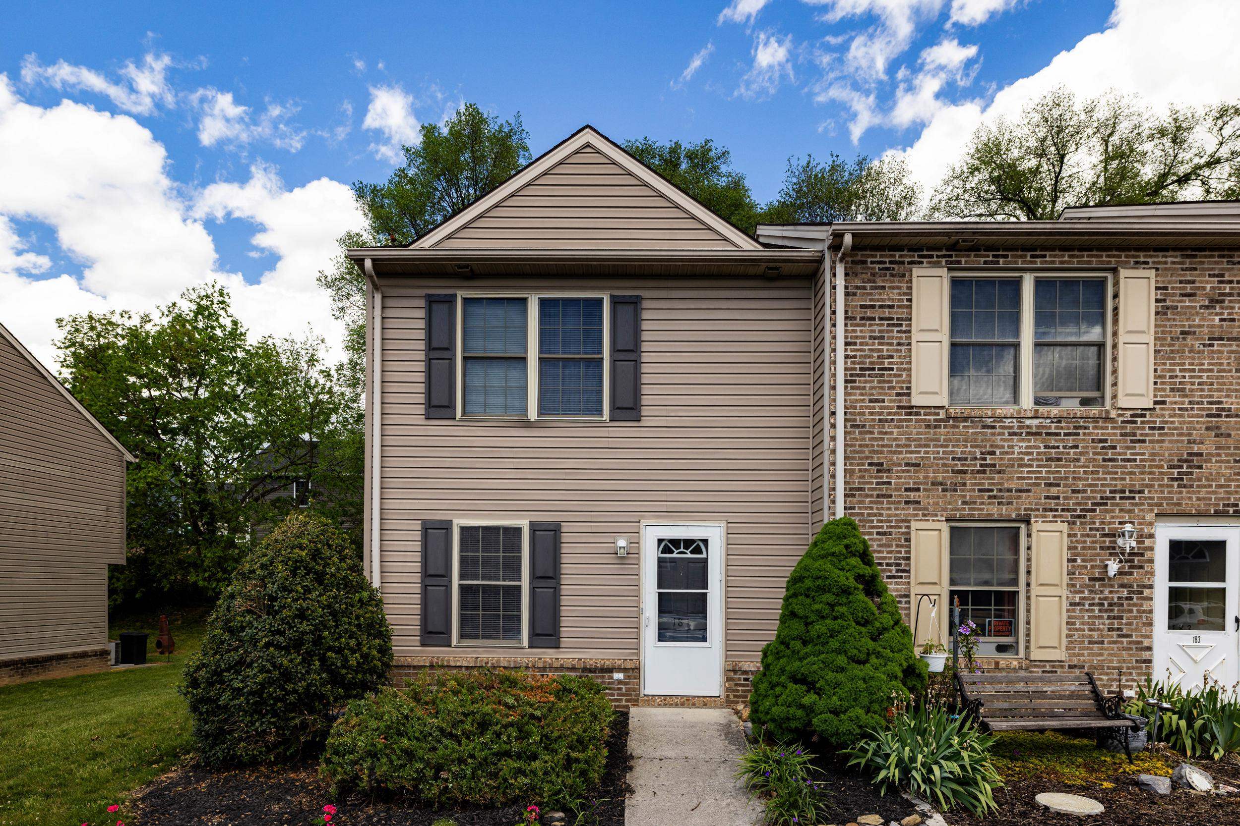 181 GRIFFIN LN, BROADWAY, Virginia 22815, 3 Bedrooms Bedrooms, ,2 BathroomsBathrooms,Residential,181 GRIFFIN LN,664235 MLS # 664235