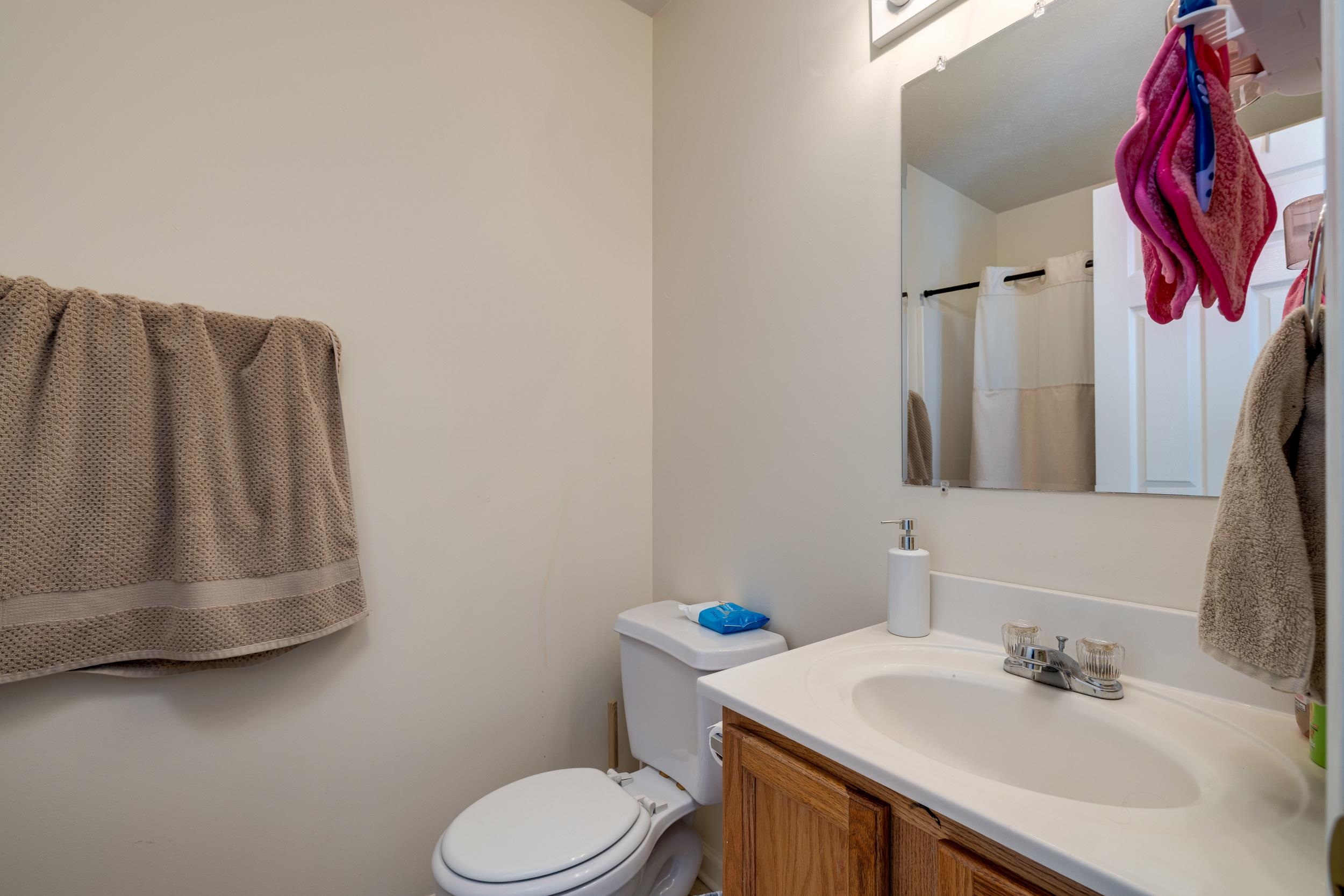 181 GRIFFIN LN, BROADWAY, Virginia 22815, 3 Bedrooms Bedrooms, ,2 BathroomsBathrooms,Residential,181 GRIFFIN LN,664235 MLS # 664235