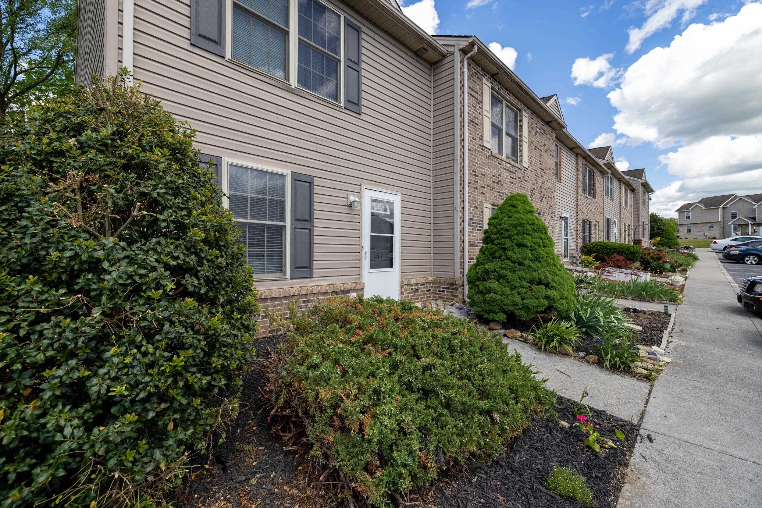 181 GRIFFIN LN, BROADWAY, Virginia 22815, 3 Bedrooms Bedrooms, ,2 BathroomsBathrooms,Residential,181 GRIFFIN LN,664235 MLS # 664235