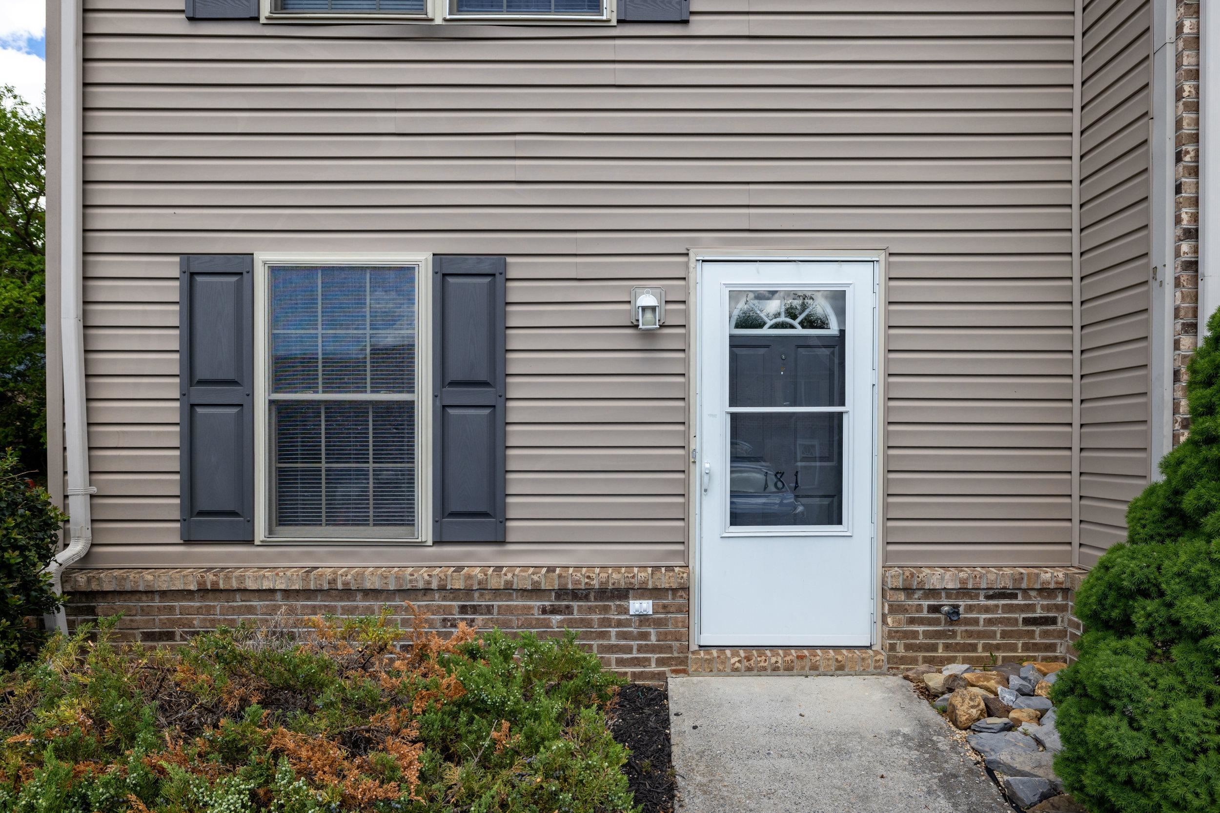 181 GRIFFIN LN, BROADWAY, Virginia 22815, 3 Bedrooms Bedrooms, ,2 BathroomsBathrooms,Residential,181 GRIFFIN LN,664235 MLS # 664235