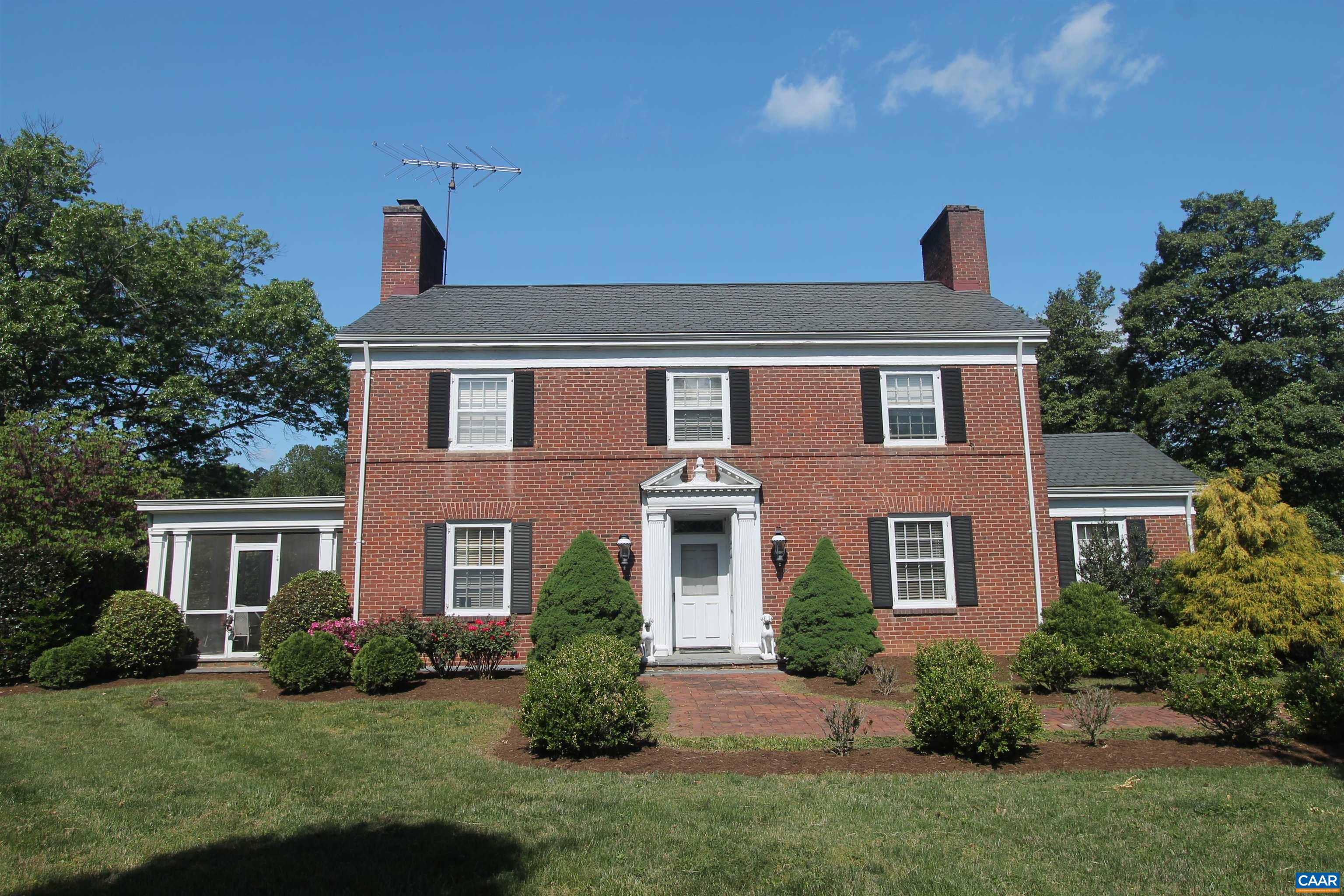 85 GEORGETOWN RD, CHARLOTTESVILLE, Virginia 22901, 3 Bedrooms Bedrooms, ,3 BathroomsBathrooms,Residential,OUT OF BOUNDS,85 GEORGETOWN RD,664240 MLS # 664240