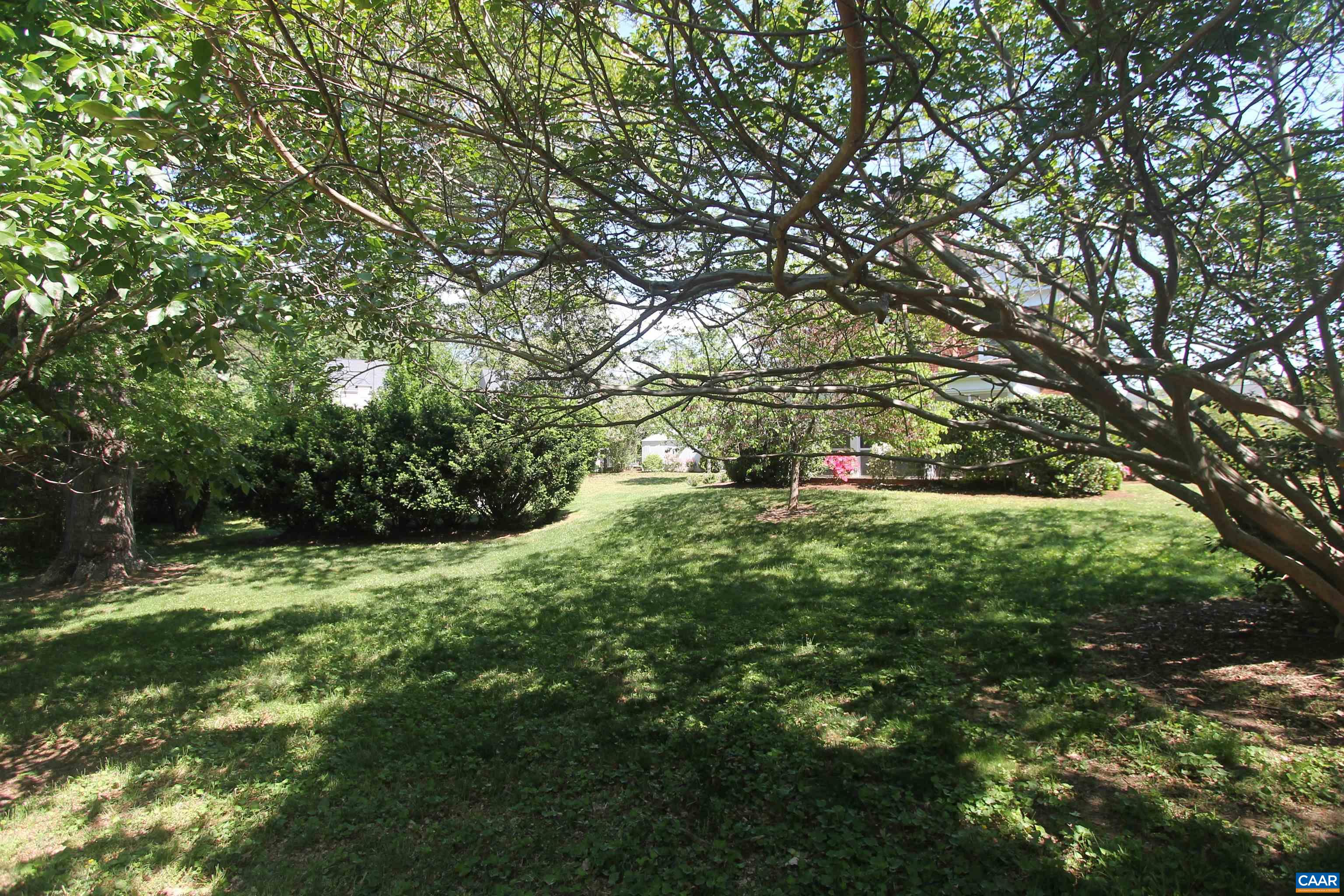 85 GEORGETOWN RD, CHARLOTTESVILLE, Virginia 22901, 3 Bedrooms Bedrooms, ,3 BathroomsBathrooms,Residential,OUT OF BOUNDS,85 GEORGETOWN RD,664240 MLS # 664240