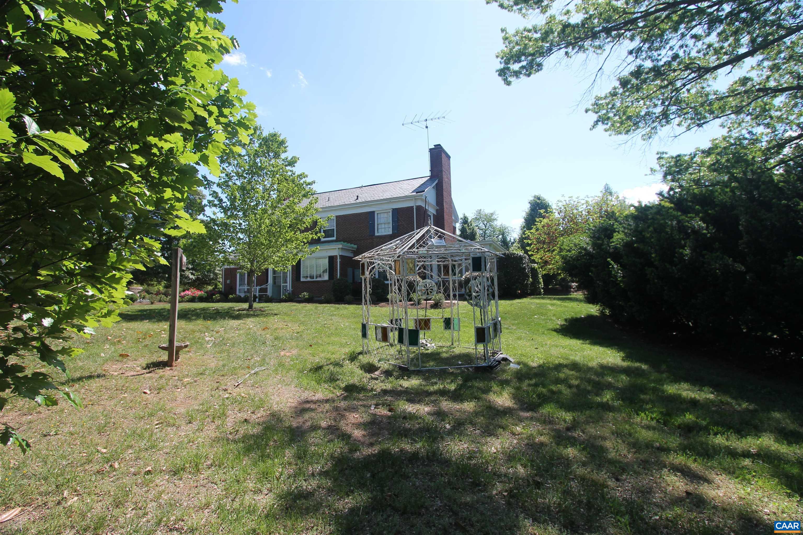 85 GEORGETOWN RD, CHARLOTTESVILLE, Virginia 22901, 3 Bedrooms Bedrooms, ,3 BathroomsBathrooms,Residential,OUT OF BOUNDS,85 GEORGETOWN RD,664240 MLS # 664240