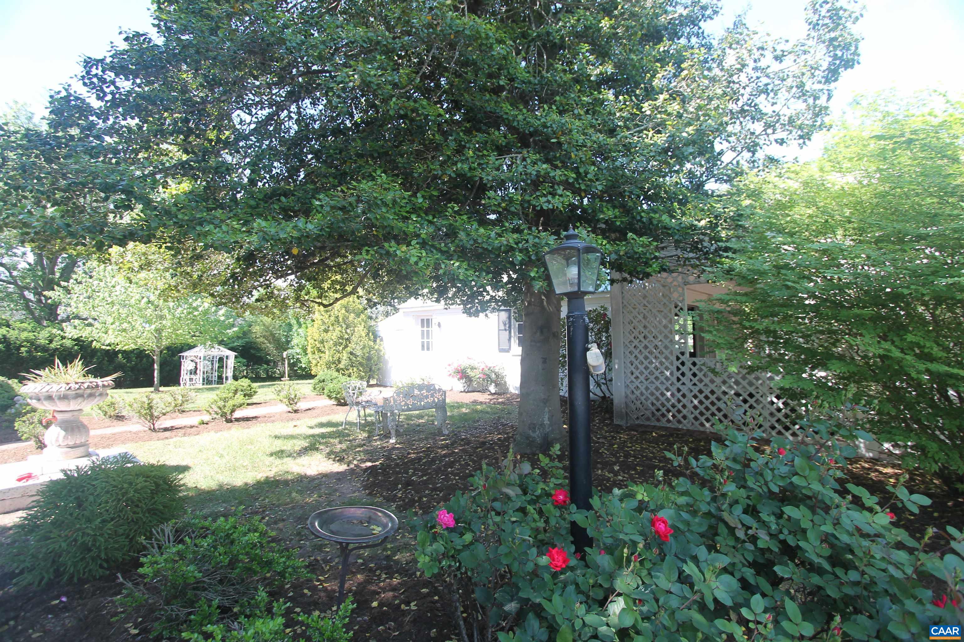 85 GEORGETOWN RD, CHARLOTTESVILLE, Virginia 22901, 3 Bedrooms Bedrooms, ,3 BathroomsBathrooms,Residential,OUT OF BOUNDS,85 GEORGETOWN RD,664240 MLS # 664240