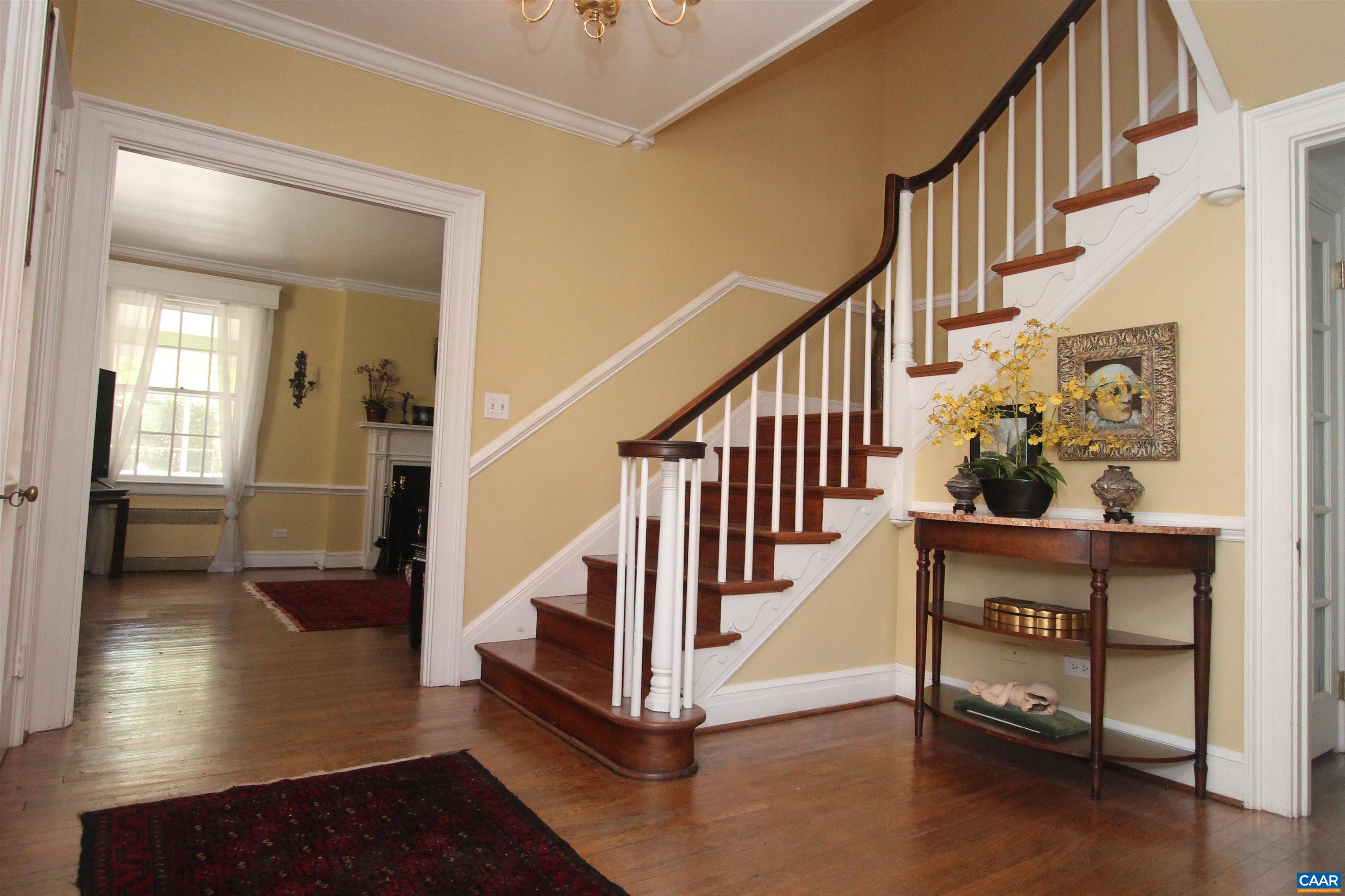 85 GEORGETOWN RD, CHARLOTTESVILLE, Virginia 22901, 3 Bedrooms Bedrooms, ,3 BathroomsBathrooms,Residential,OUT OF BOUNDS,85 GEORGETOWN RD,664240 MLS # 664240