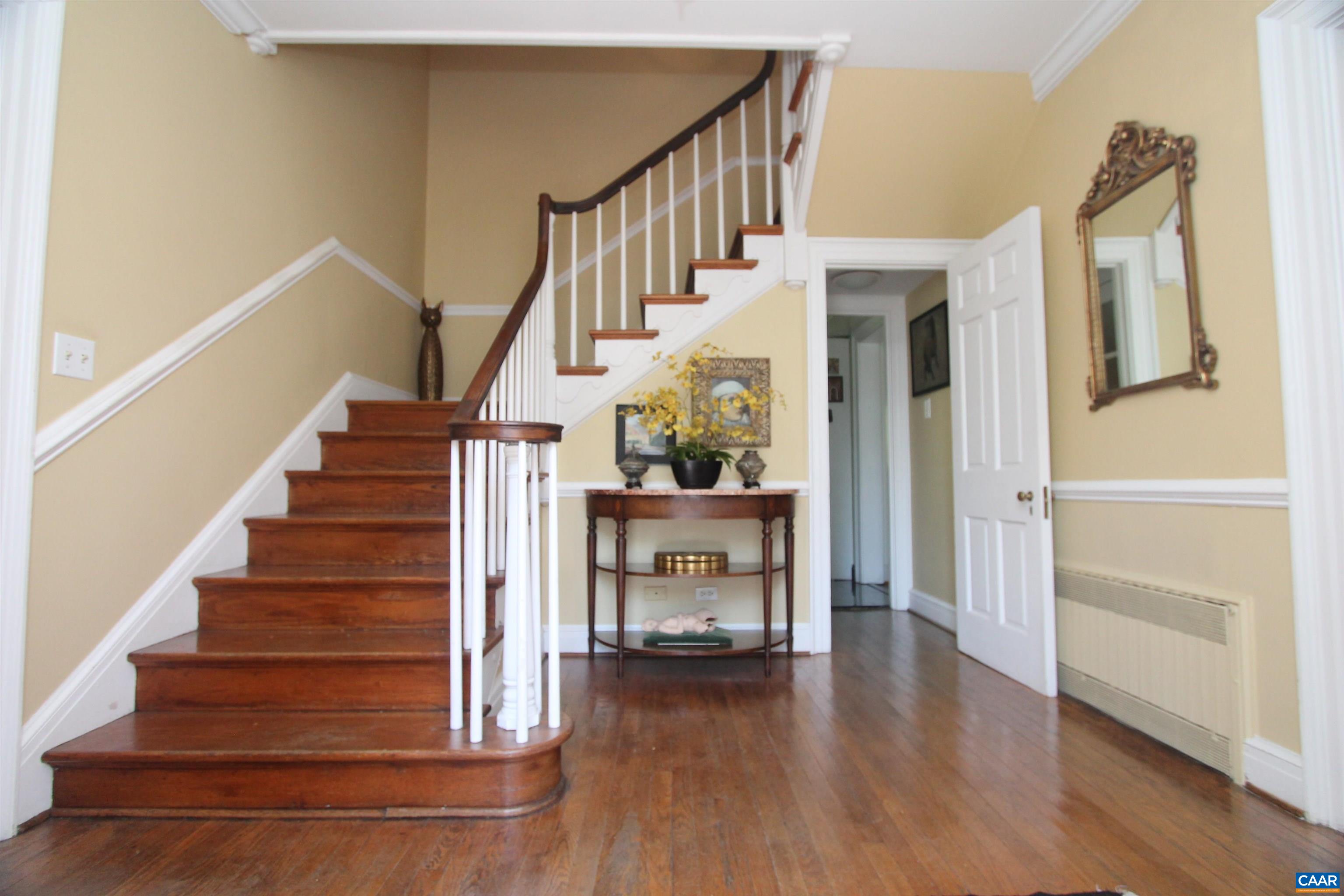 85 GEORGETOWN RD, CHARLOTTESVILLE, Virginia 22901, 3 Bedrooms Bedrooms, ,3 BathroomsBathrooms,Residential,OUT OF BOUNDS,85 GEORGETOWN RD,664240 MLS # 664240