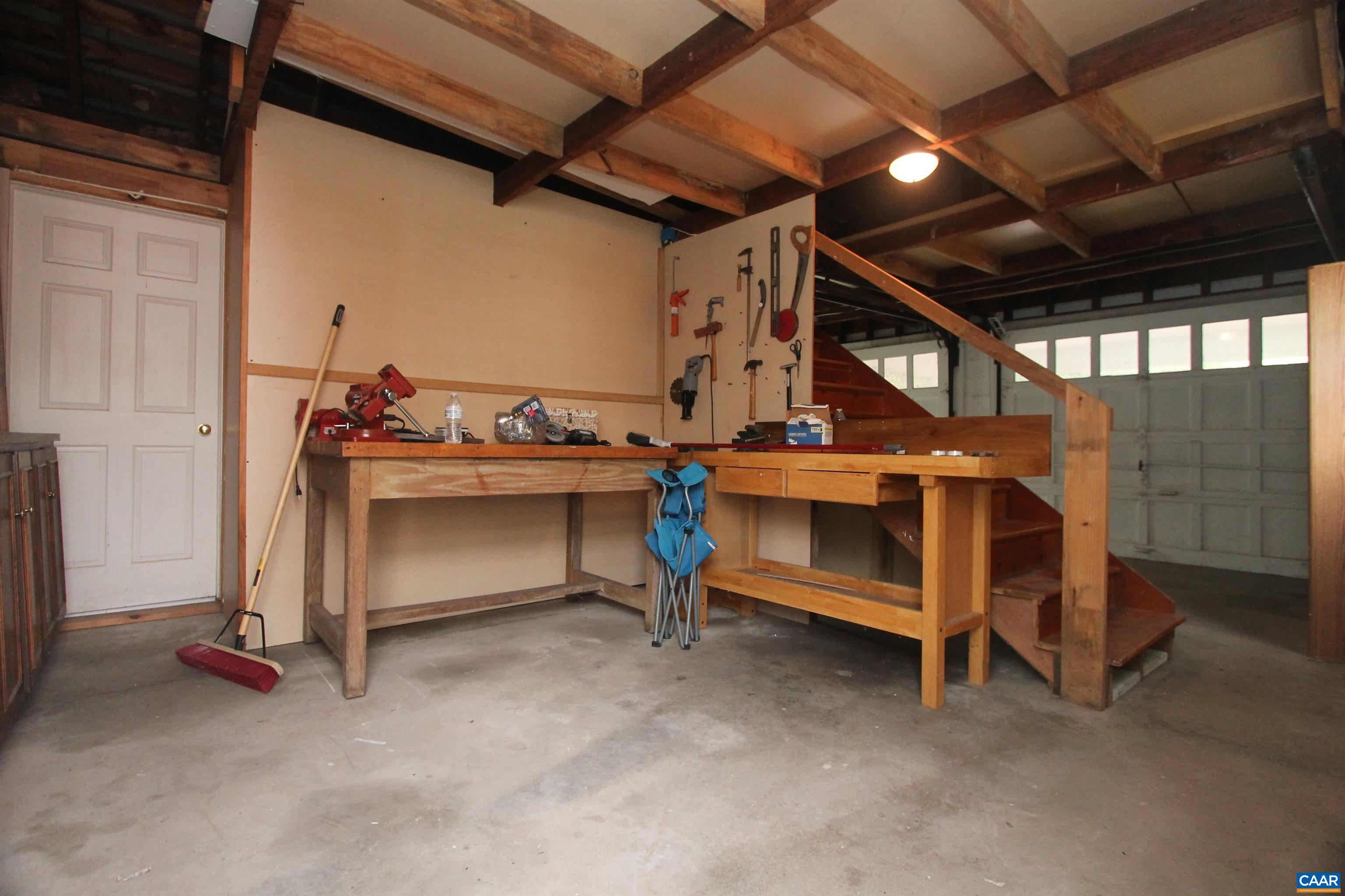 85 GEORGETOWN RD, CHARLOTTESVILLE, Virginia 22901, 3 Bedrooms Bedrooms, ,3 BathroomsBathrooms,Residential,OUT OF BOUNDS,85 GEORGETOWN RD,664240 MLS # 664240