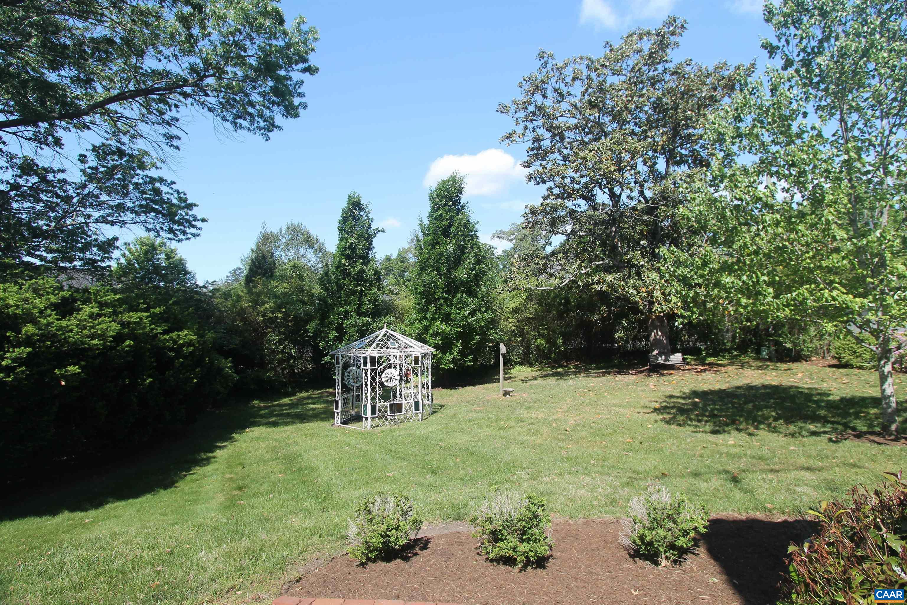 85 GEORGETOWN RD, CHARLOTTESVILLE, Virginia 22901, 3 Bedrooms Bedrooms, ,3 BathroomsBathrooms,Residential,OUT OF BOUNDS,85 GEORGETOWN RD,664240 MLS # 664240